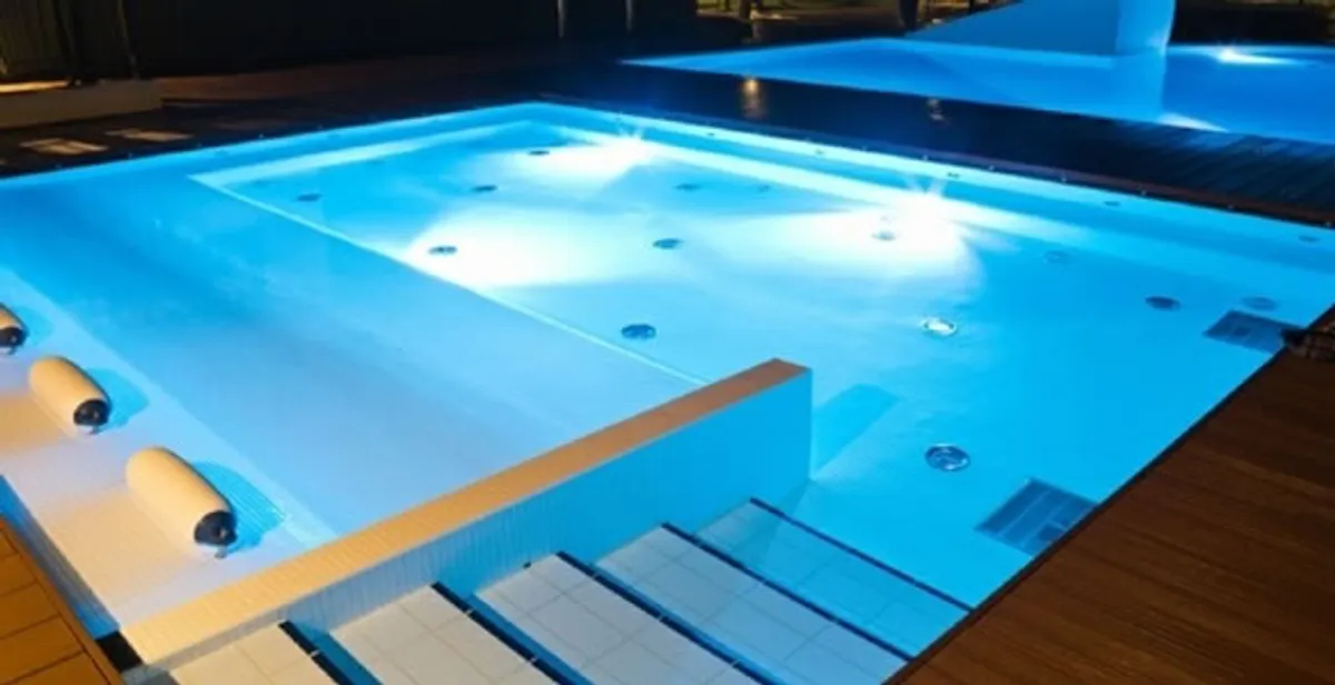 pool light installation and repair services providing modern illuminated pool lighting in Green Bay, WI